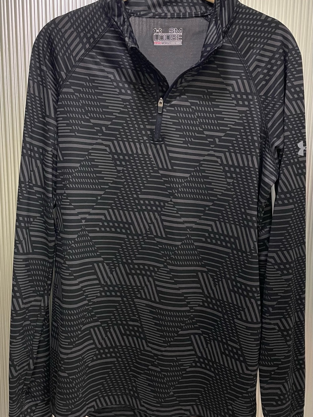 Under Armour Men's Loose Fit Heat Gear 1/4 Zip Pullover Size SM